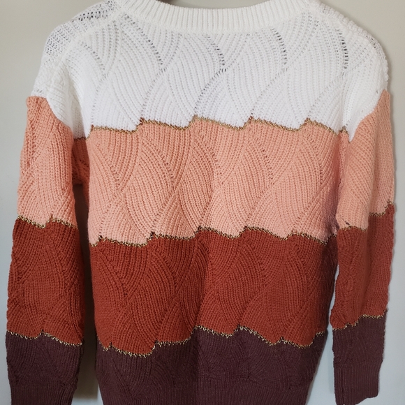 Drop Shoulder V Neck Sweater - Picture 7 of 7